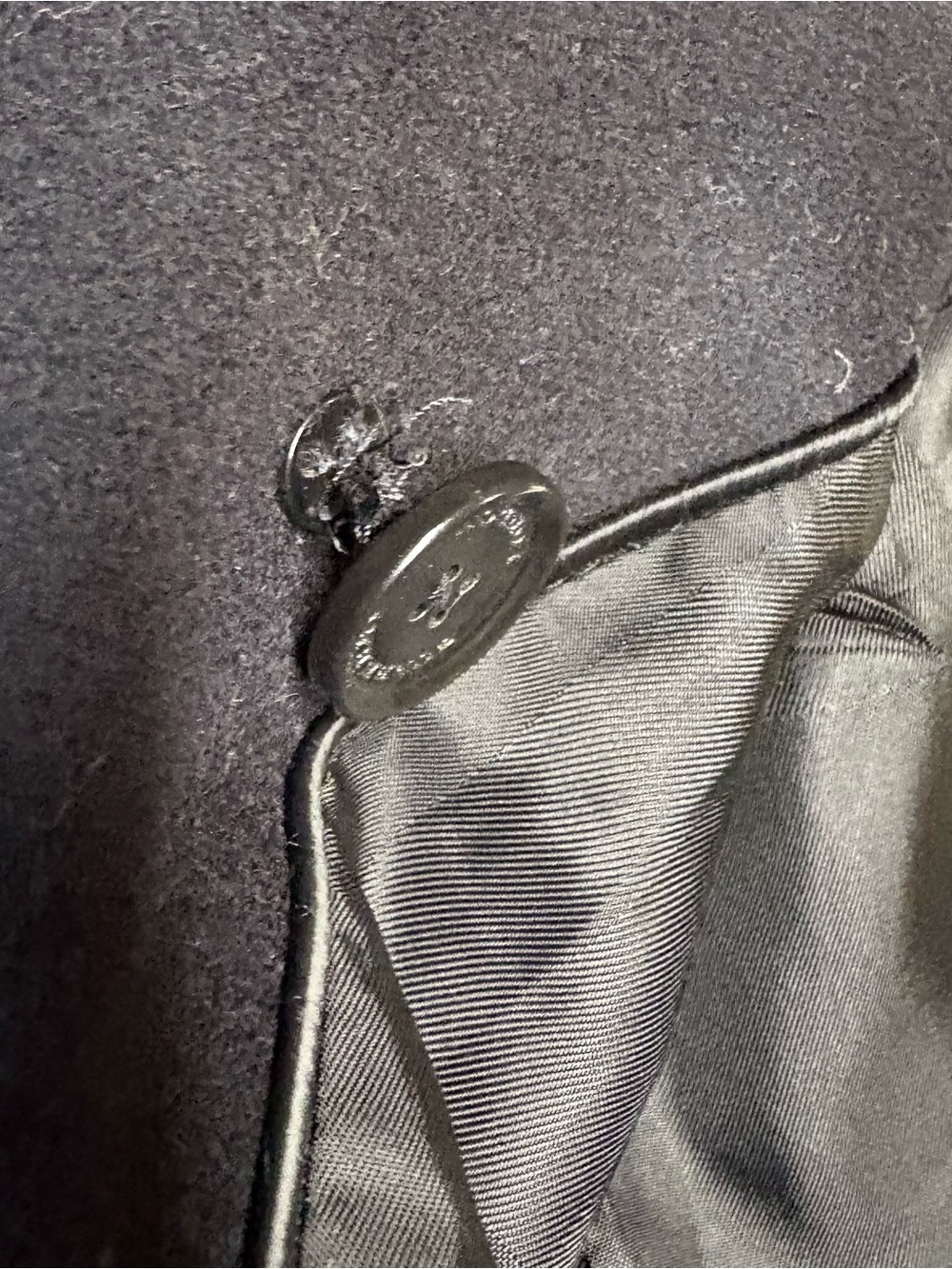 Burberry wool trench coat. - Picture 14 of 15